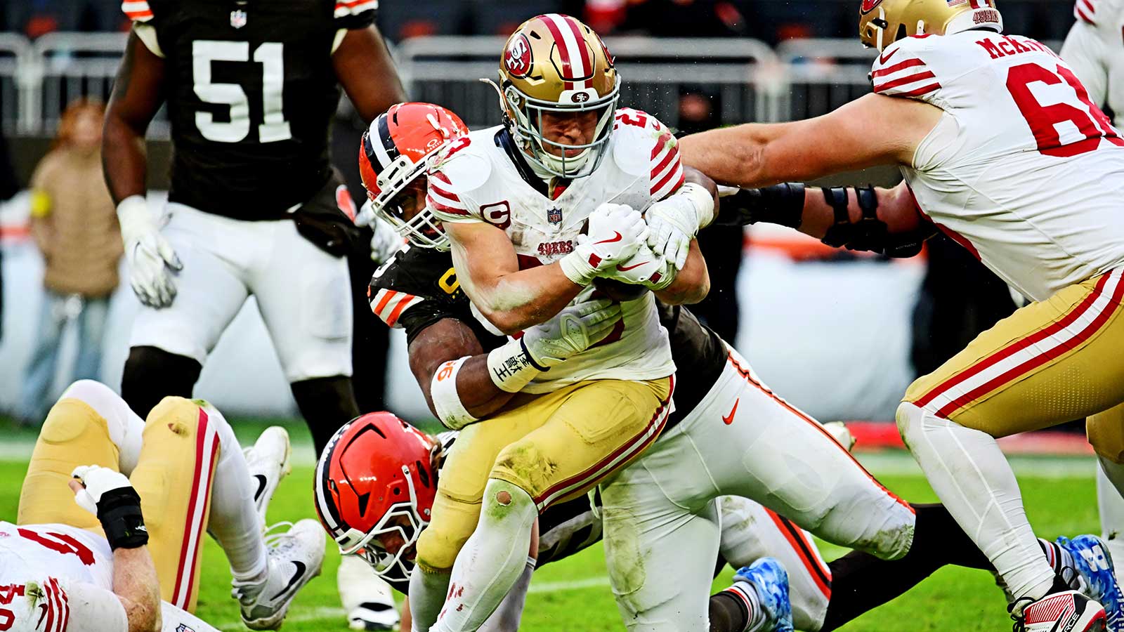 Cleveland Browns defensive end Myles Garrett (95) against the Las Vegas Raiders in the second half at Allegiant Stadium.