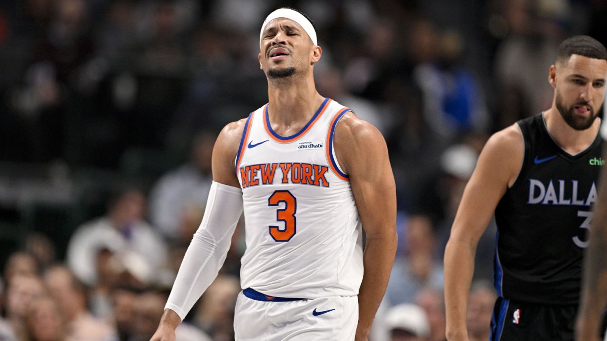 New York Knicks guard Josh Hart (3) reacts to a call during the second quarter against the Dallas Mavericks at the American Airlines Center.