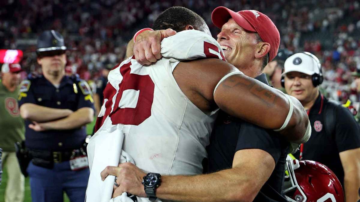 Oklahoma Sooners head coach Brent Venables celebrates with defensive lineman Gracen Halton (56) after Oklahoma defeated the Alabama Crimson Tide 23-21 at Saban Field at Bryant-Denny Stadium. Mandatory Credit: David Leong-Imagn Images
