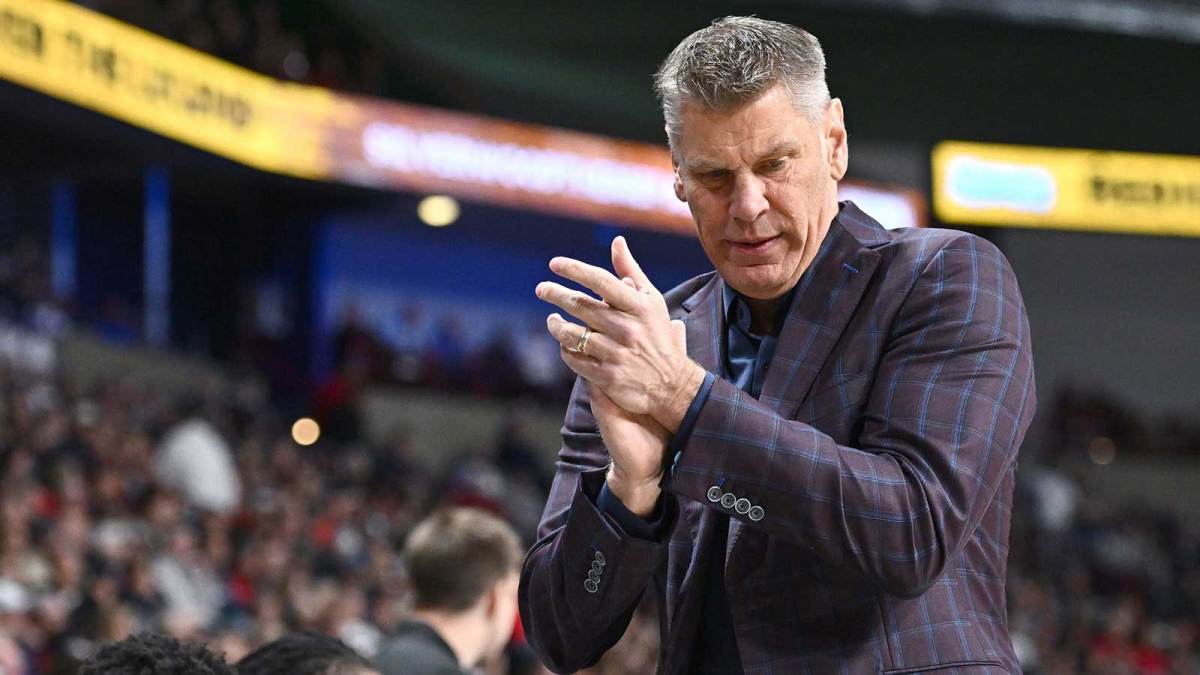 Oklahoma Sooners head coach Porter Moser walks the sideline against the Gonzaga Bulldogs in the first half at Numerica Veterans Arena.