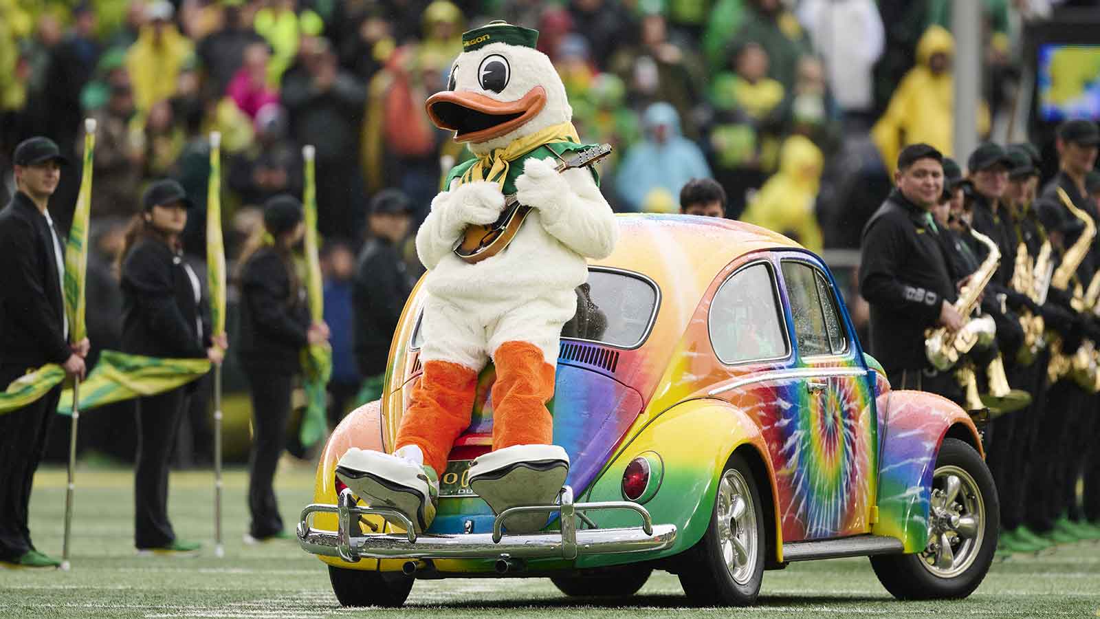 “The Duck” performs before a game between the Wisconsin Badgers and the Oregon Ducks at Autzen Stadium.