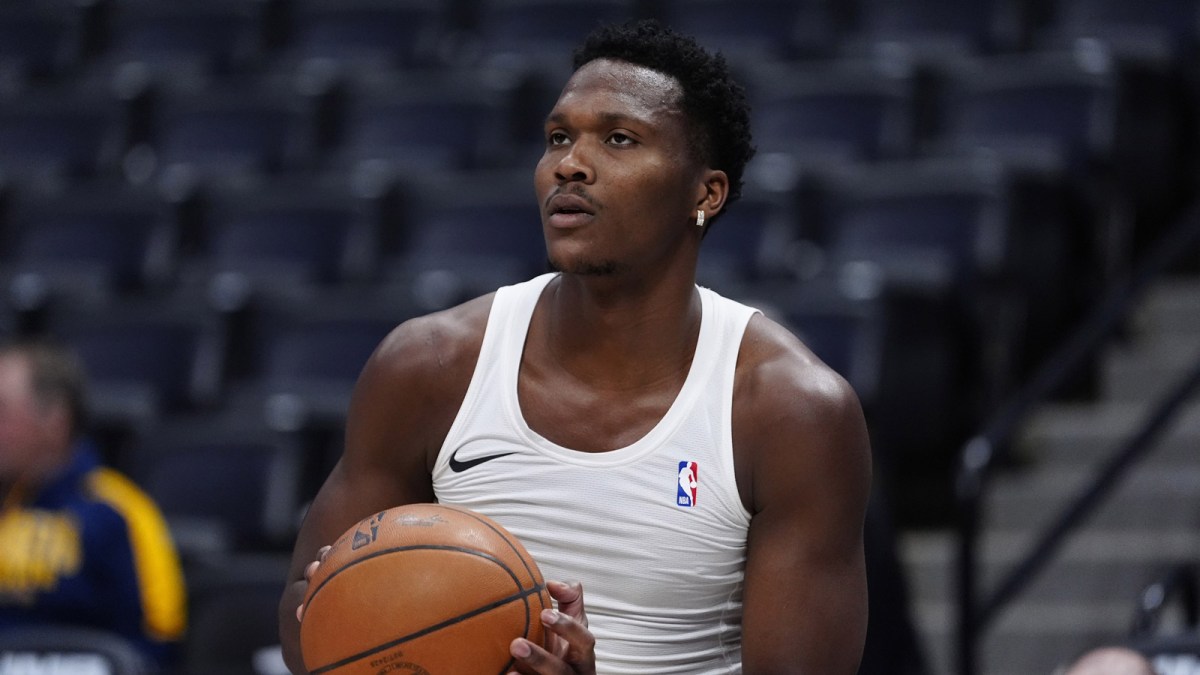 Indiana Pacers guard Bennedict Mathurin (00) before the game against the Denver Nuggets at Ball Arena.
