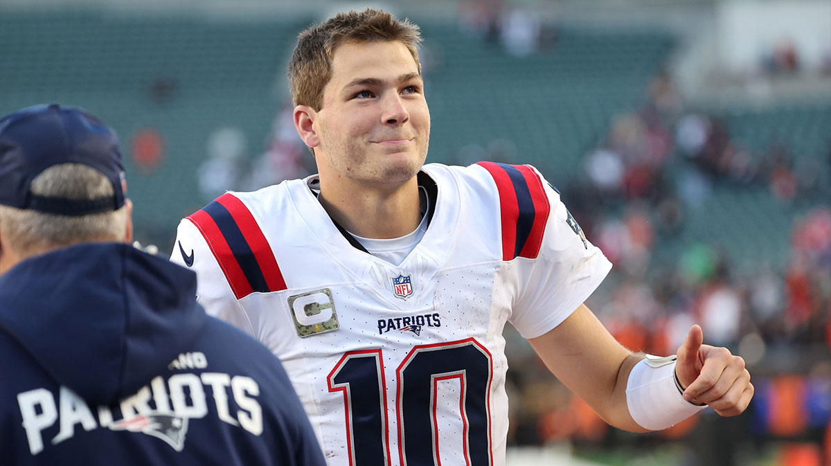 New England Patriots quarterback Drake Maye (10) reacts after defeating the Cincinnati Bengals at Paycor Stadium.