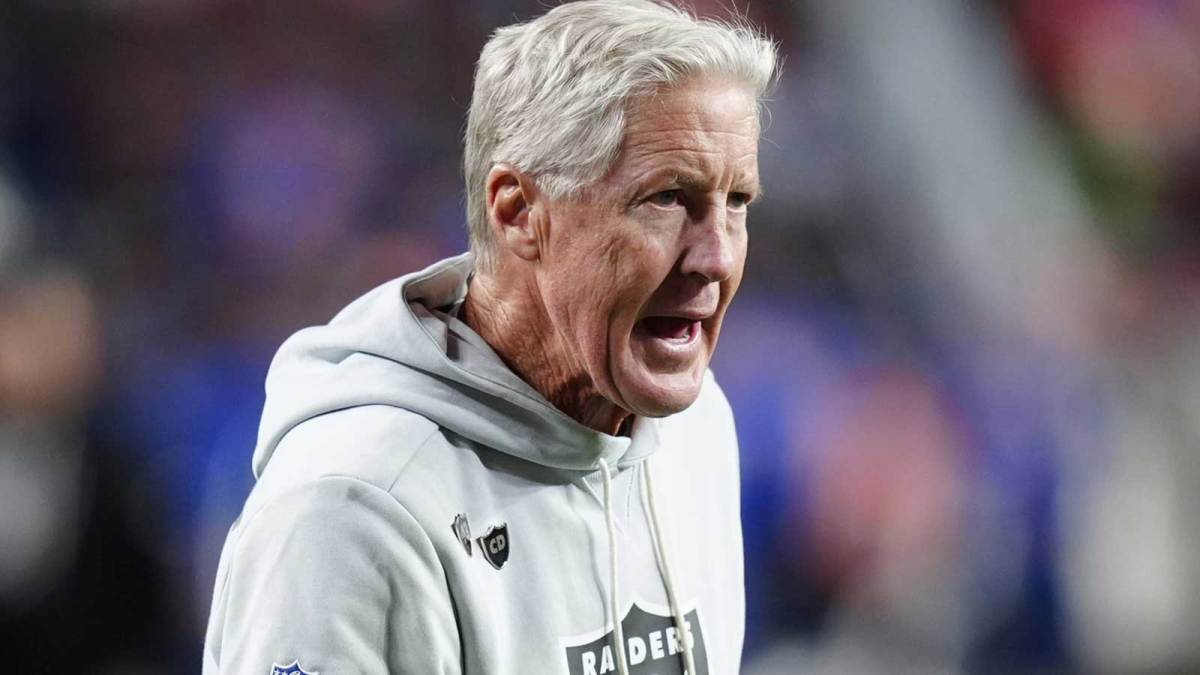 Las Vegas Raiders head coach Pete Carroll before the game at Empower Field at Mile High.