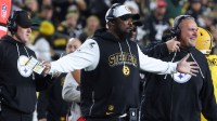 Pittsburgh Steelers head coach Mike Tomlin reacts during the third quarter against the Green Bay Packers at Acrisure Stadium.