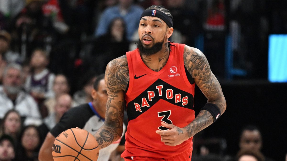 Raptors forward Brandon Ingram (3) dribbles