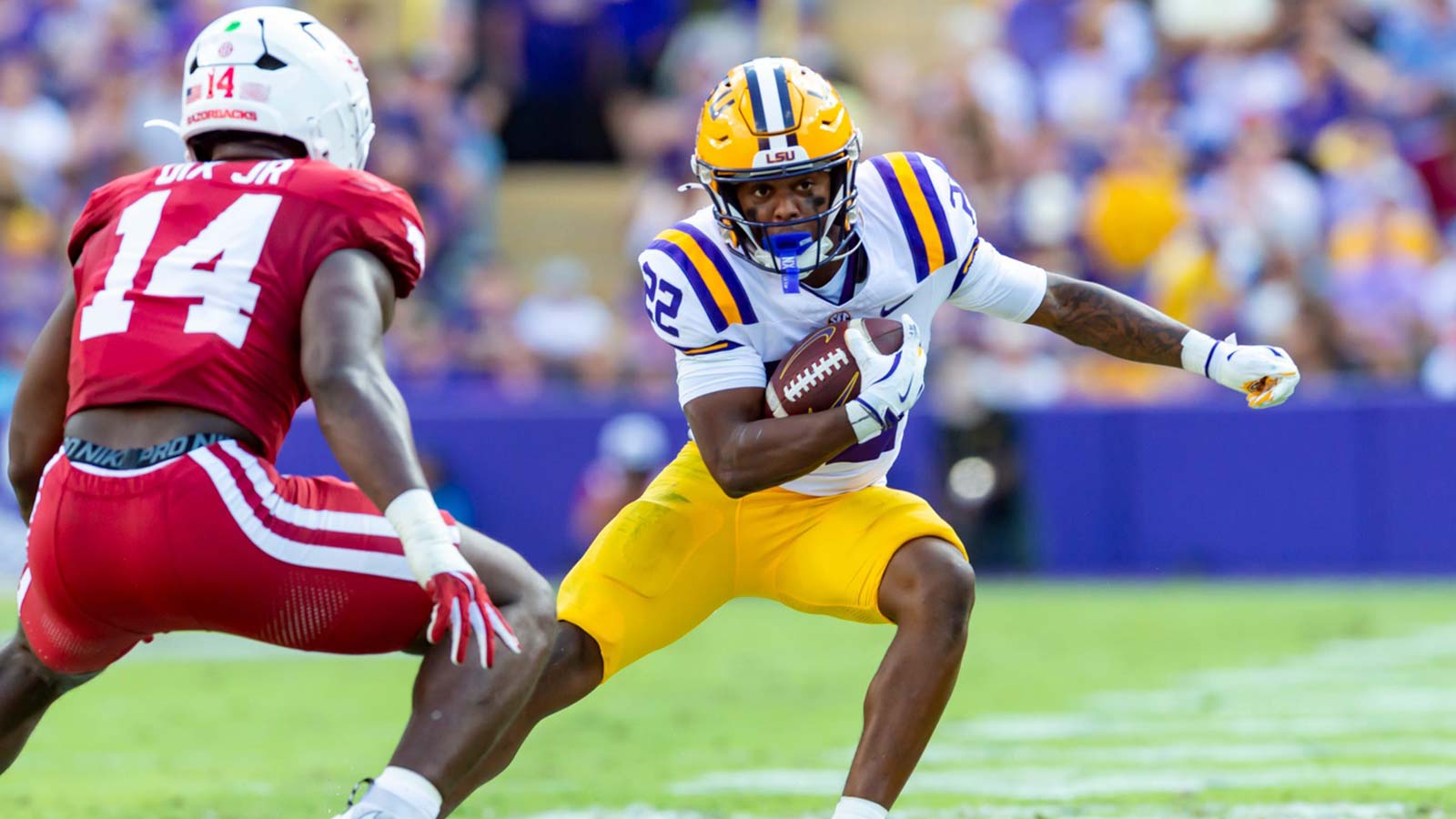 Runningback Harlem Berry 22, LSU Tigers take on the Arkansas Razorbacks. November 15, 2025; Baton Rouge, Louisiana, USA; at Tiger Stadium.