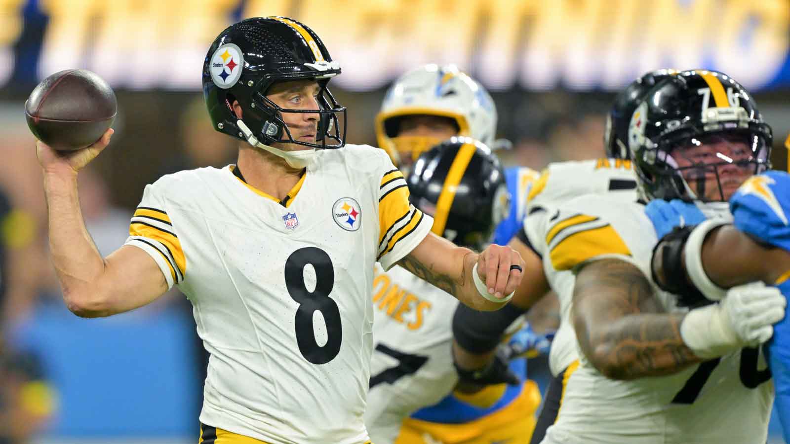 Pittsburgh Steelers quarterback Aaron Rodgers (8) passes the ball against the Los Angeles Chargers during the third quarter of the game at SoFi Stadium