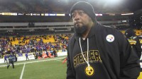 Steelers head coach Mike Tomlin looks on