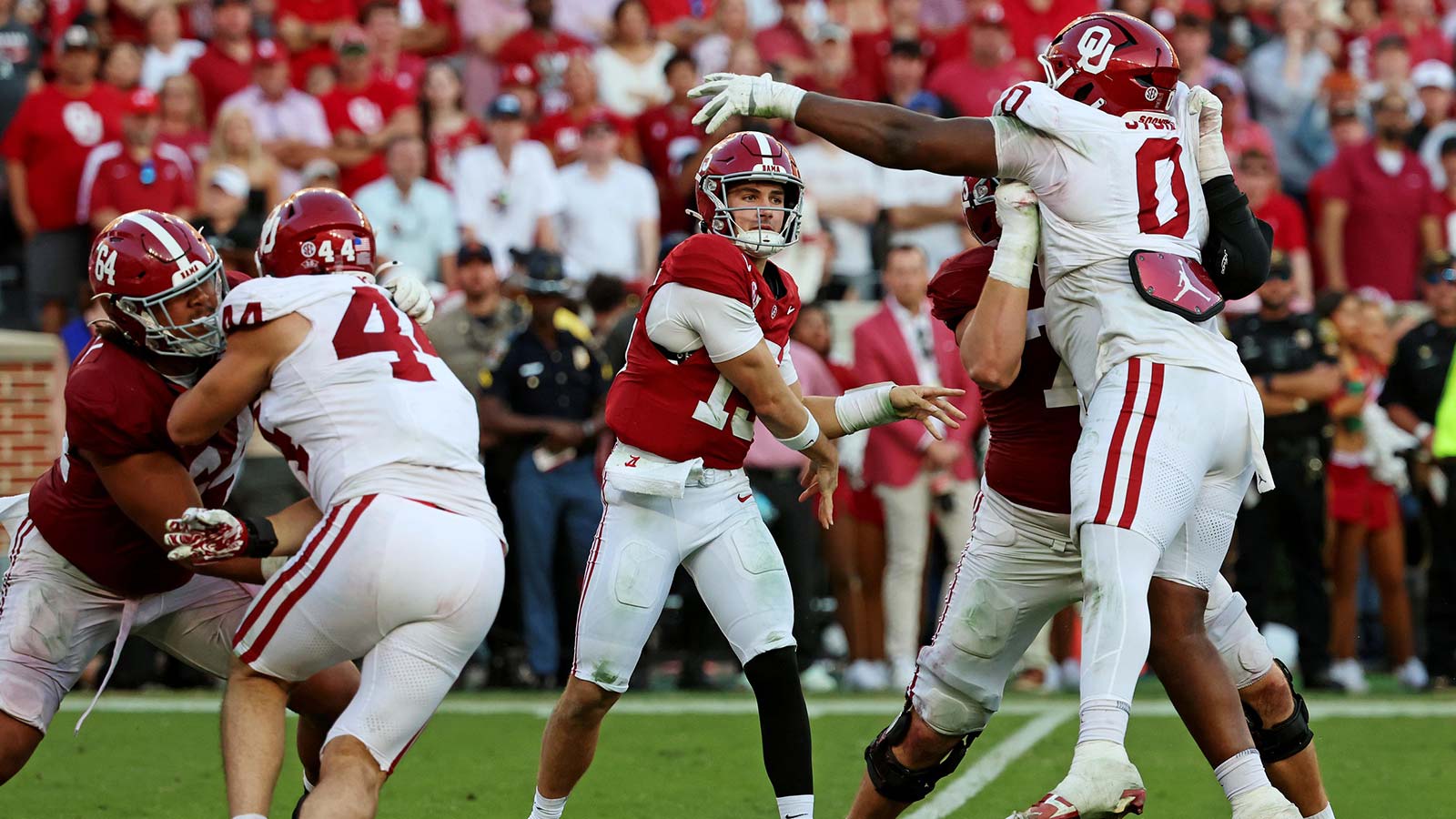 Alabama Crimson Tide quarterback Ty Simpson (15) throws a pass during the first half against the Oklahoma Sooners at Saban Field at Bryant-Denny Stadium.