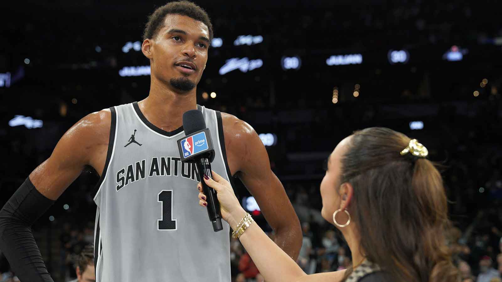 Spurs’ Victor Wembanyama moves up all-time NBA list with 95th straight game with a block