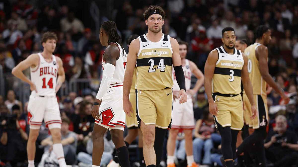 Washington Wizards forward Corey Kispert (24) reacts after scoring against the Chicago Bulls during the first half at United Center.