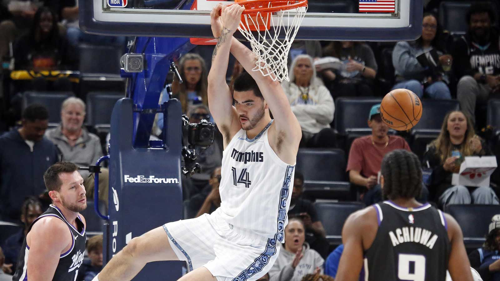 Grizzlies’ Zach Edey makes startling confession about injury woes during rookie season