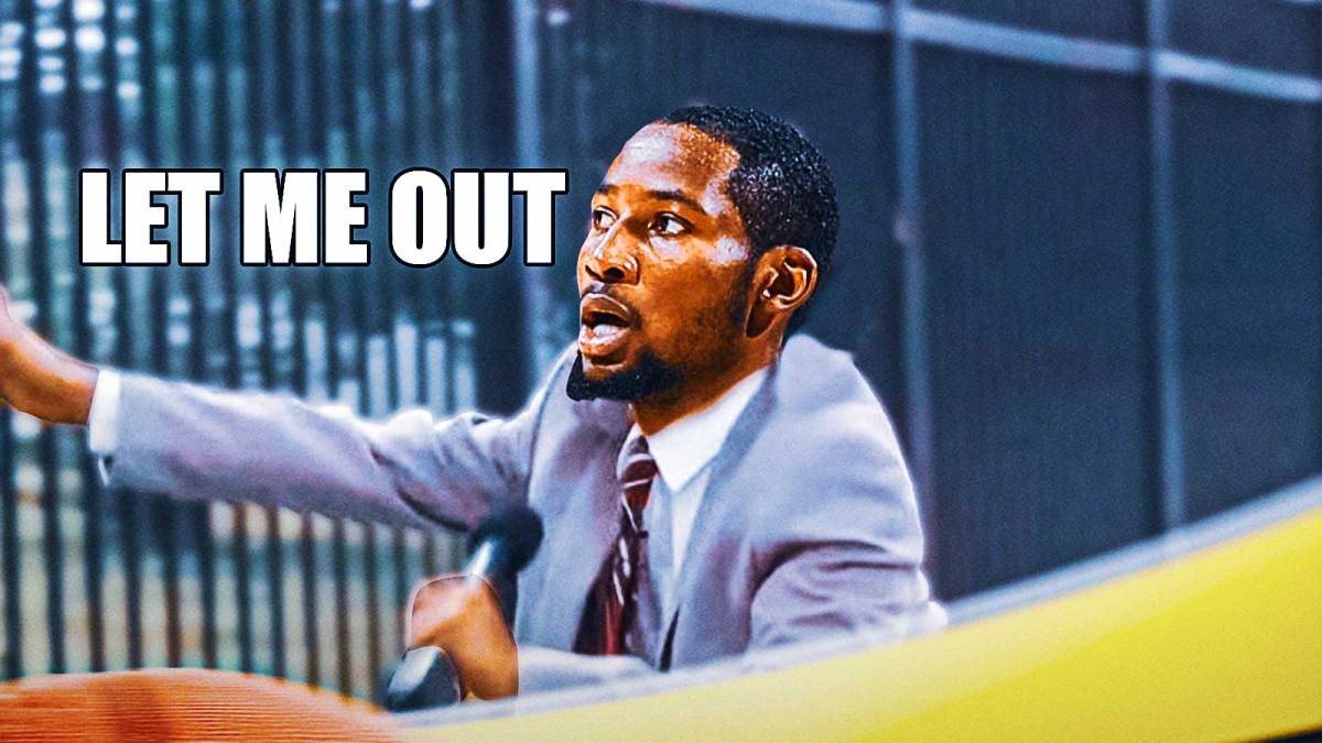 Warriors' Jonathan Kuminga in the "let me in" meme