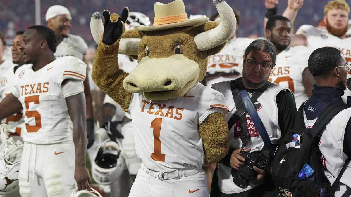 Texas Longhorns mascot Bevo gestures after the game against the Georgia Bulldogs at Sanford Stadium.