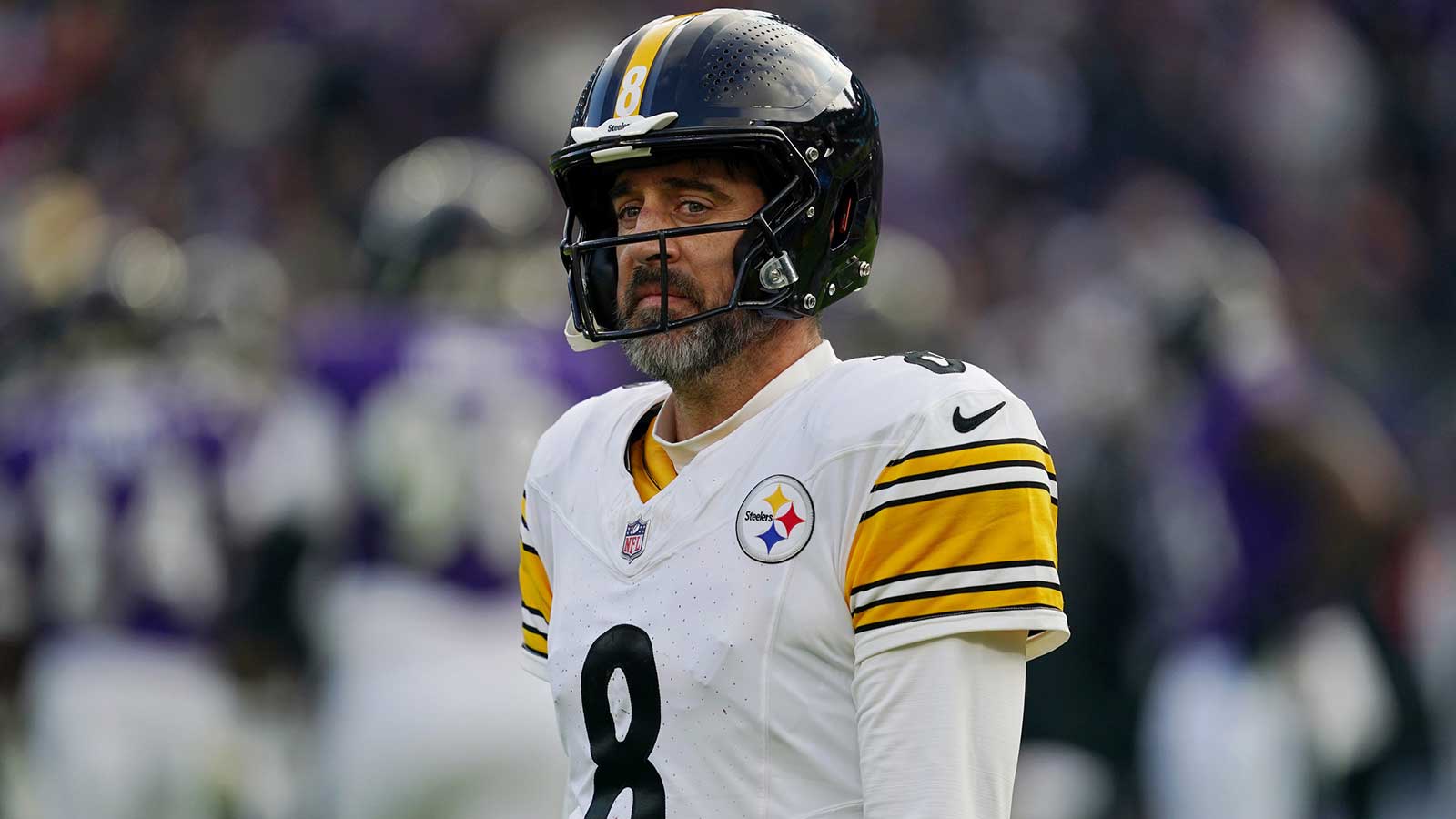 Steelers’ Aaron Rodgers wants it known he’s not taking shots at other WRs with praise of newbies