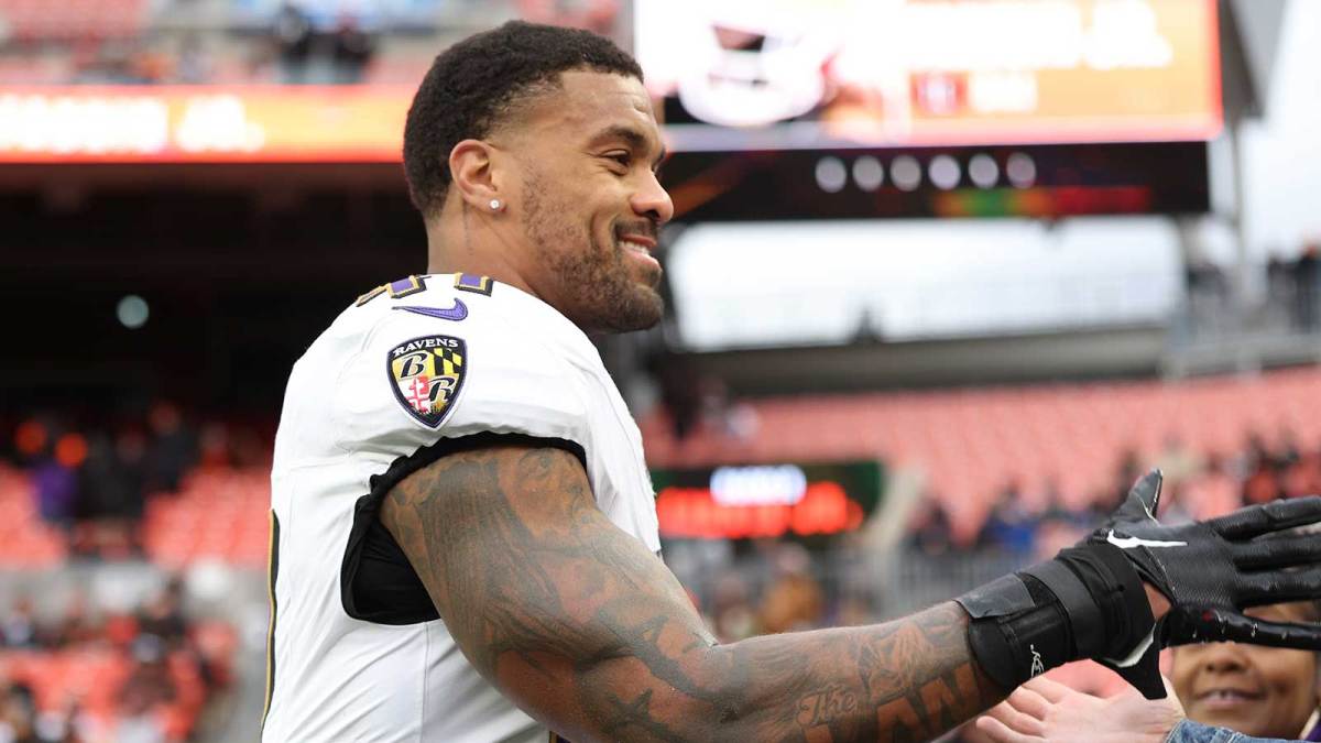 Baltimore Ravens linebacker Dre'Mont Jones (41) greets fans prior to a game against the Cleveland Browns at Huntington Bank Field.