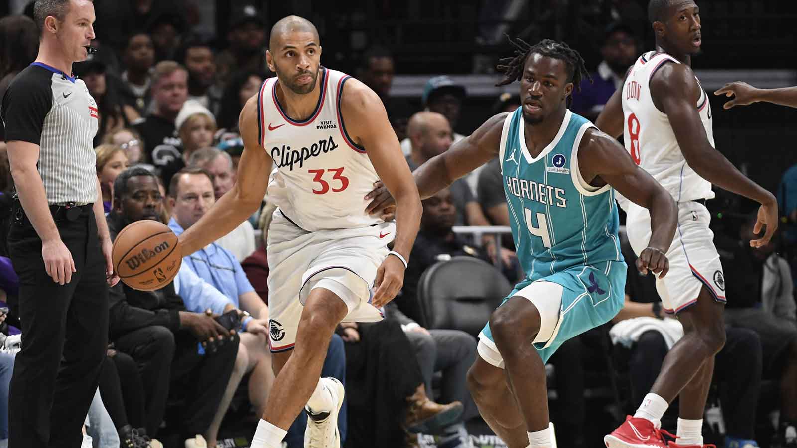 Nicolas Batum disputes Clippers players wanting Chris Paul gone