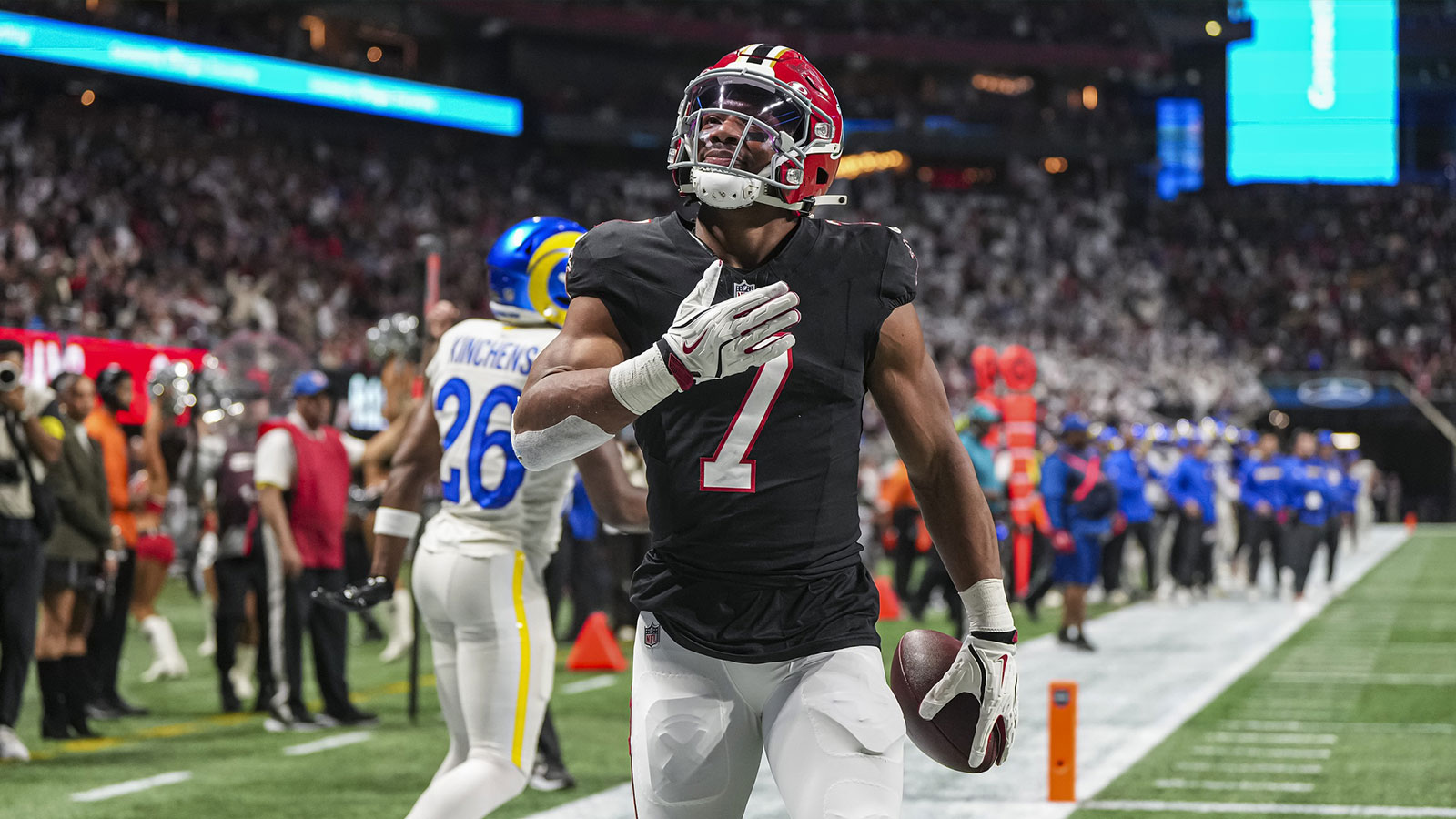 Falcons’ Bijan Robinson makes all kinds of history with 93-yard MNF TD vs. Rams