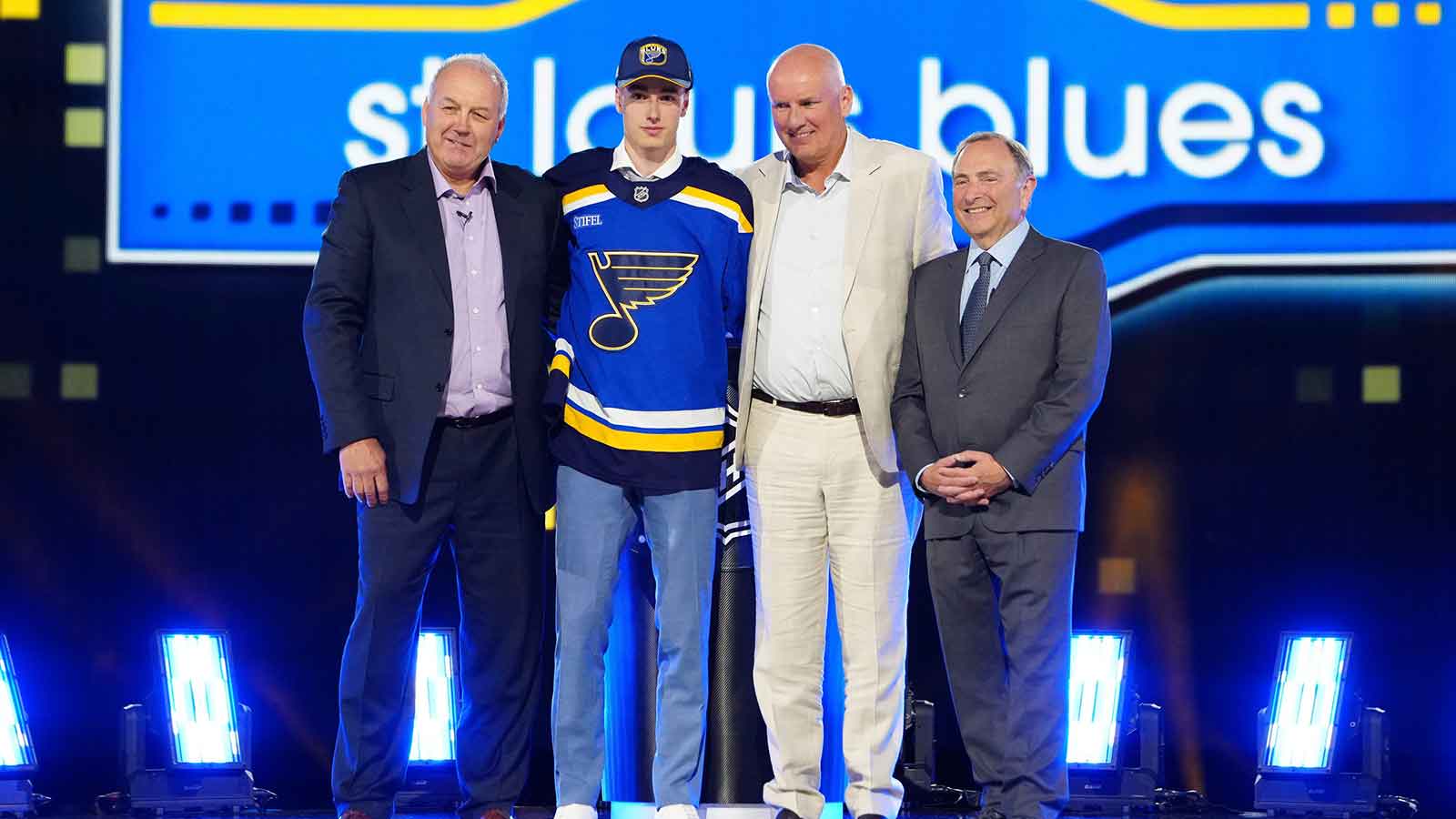 Blues prospect Adam Jiricek scores unreal overtime winner for Czechia at World Juniors