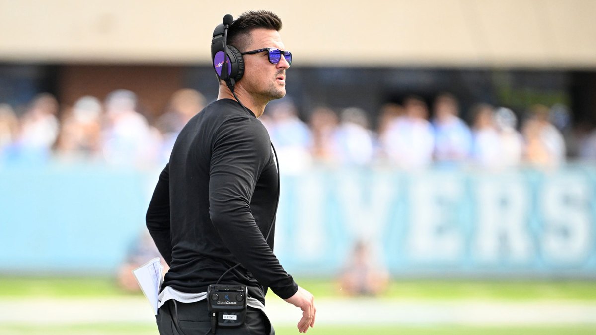 James Madison Dukes head coach Bob Chesney on the sidelines in the second quarter at Kenan Memorial Stadium.