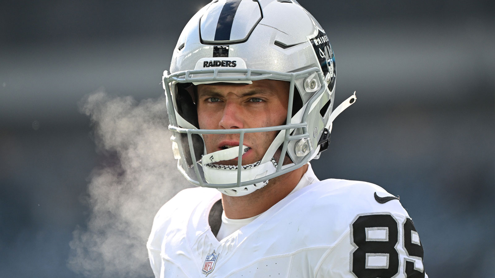 Las Vegas Raiders tight end Brock Bowers (89) looks on before the game against the Philadelphia Eagles at Lincoln Financial Field. 
