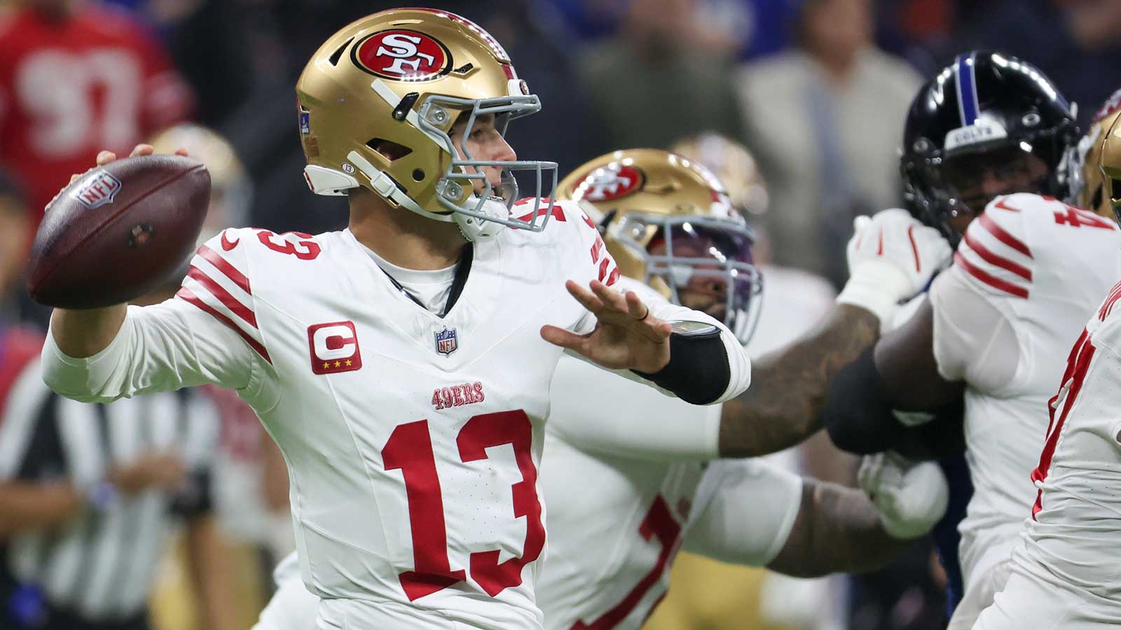 49ers’ Brock Purdy capitalizes on kickoff fumble for 2nd MNF touchdown vs. Colts