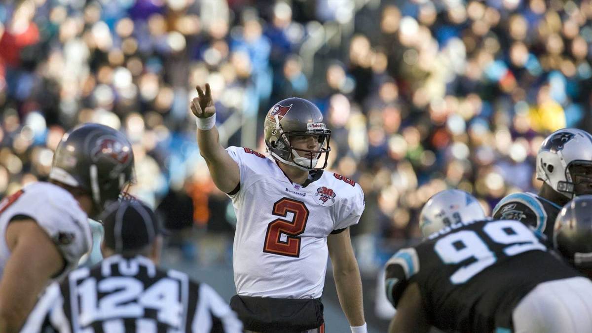 Tampa Bay Buccaneers quarterback (2) Chris Simms signals for the first down in the Buccaneers 20-10 defeat of the Carolina Panthers at Bank of America Stadium.