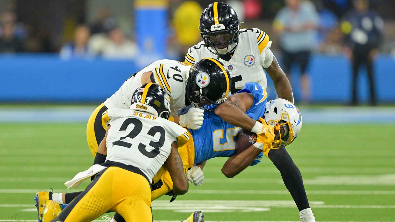 Bills claim Darius Slay off waivers after Steelers release