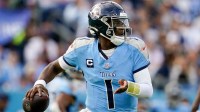 Tennessee Titans quarterback Cam Ward (1) looks for a receiver during the fourth quarter against the New Orleans Saints at Nissan Stadium in Nashville, Tenn., Sunday, Dec. 28, 2025.