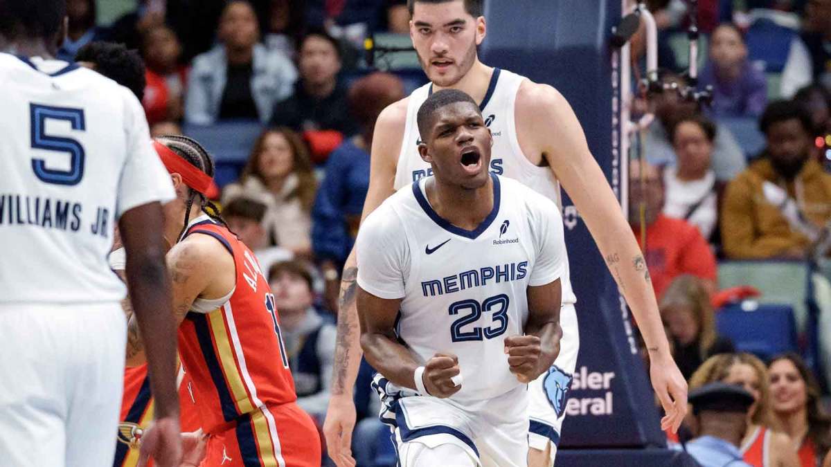 Memphis Grizzlies forward Cedric Coward (23) reacts after drawing a foul in overtime against the New Orleans Pelicans at Smoothie King Center.