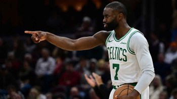 Celtics news: Fans believe Jaylen Brown's fake hairline just claimed