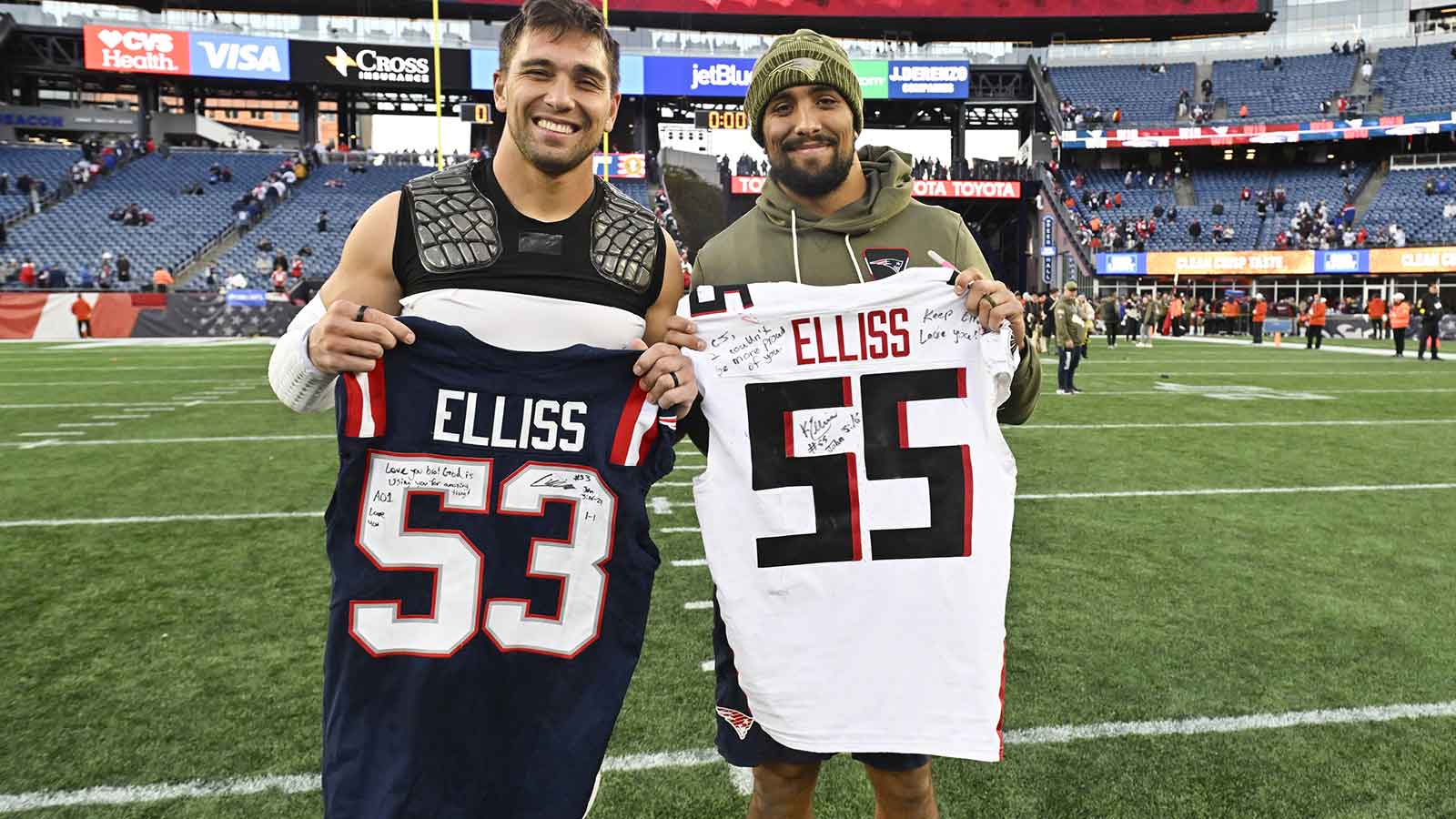 Patriots’ Christian Elliss sends 4-word message to Jaxson Dart after fight-sparking sideline hit