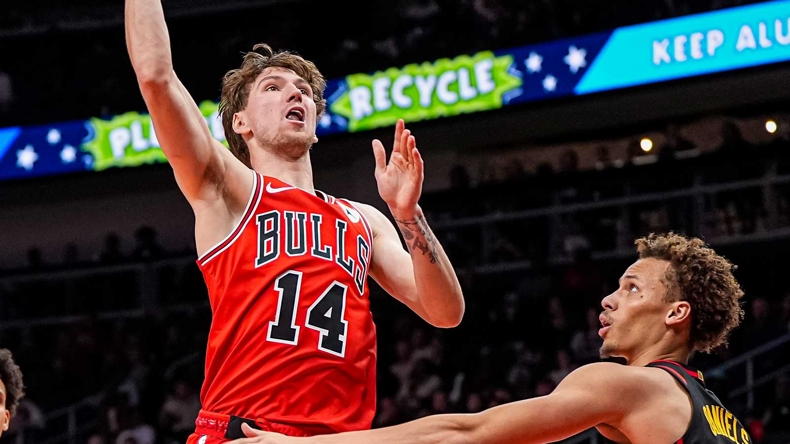 Matas Buzelis “crazy” reaction to Bulls, Hawks combining for 302 points