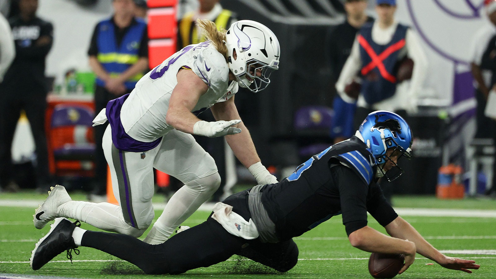 Dan Campbell’s instant reaction to Lions’ 6-turnover disaster in loss to Vikings