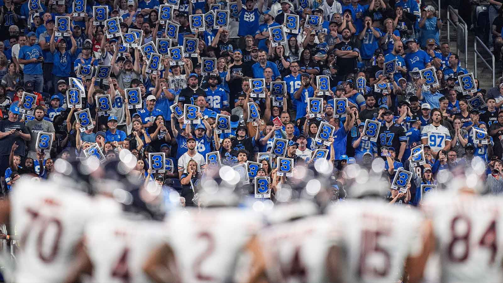 Detroit Lions fans cheer on at a Chicago Bears third down during the second half at Ford Field in Detroit