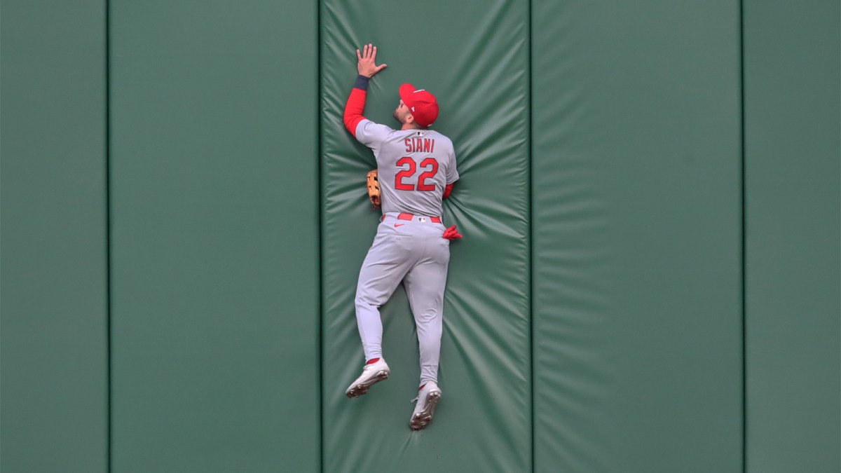 Dodgers claim Mike Siani from the Braves during MLB Free Agency, adding speed and defense as their depth takes shape this offseason.