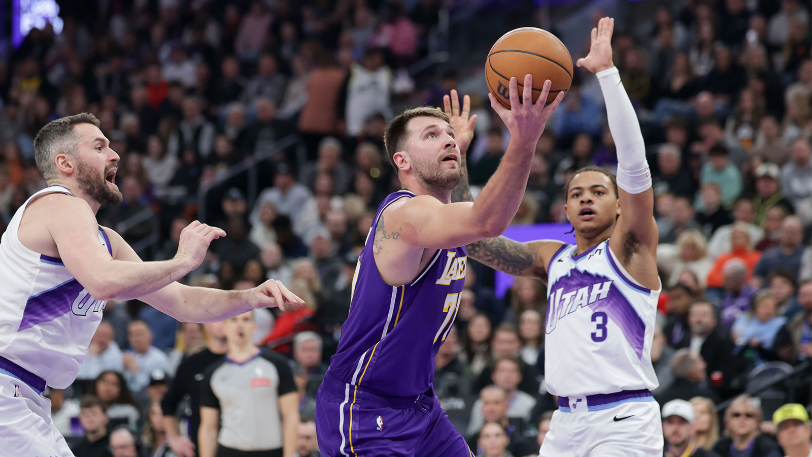 Luka Doncic, Lakers’ Christmas video goes viral before Rockets clash