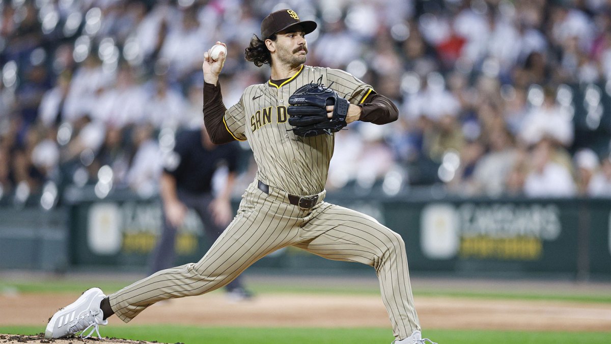 San Diego Padres starting pitcher Dylan Cease (84) delivers a pitch against the Chicago White Sox during the first inning at Rate Field.