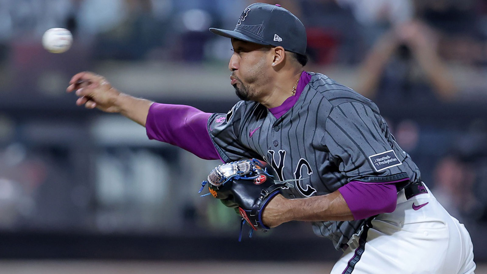 The heartwarming reason Edwin Diaz chose No. 3 with Dodgers