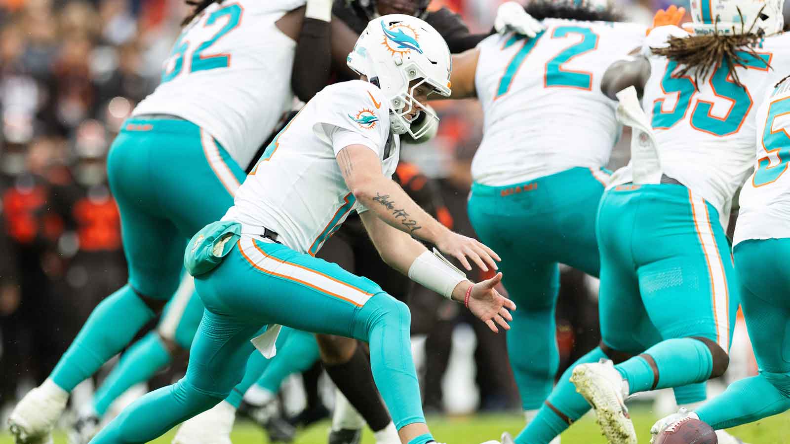 Dolphins’ Quinn Ewers will try to snap 21-year Texas football drought vs. Bengals