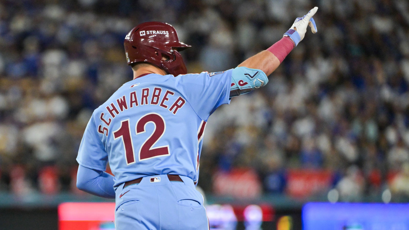 MLB rumors: GM would be ‘shocked’ if Phillies don’t re-sign Kyle Schwarber despite big Reds push