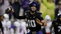 TCU Horned Frogs quarterback Josh Hoover (10) throws the ball during the second half against the Cincinnati Bearcats at Amon G. Carter Stadium. Mandatory Credit: Jerome Miron-Imagn Images