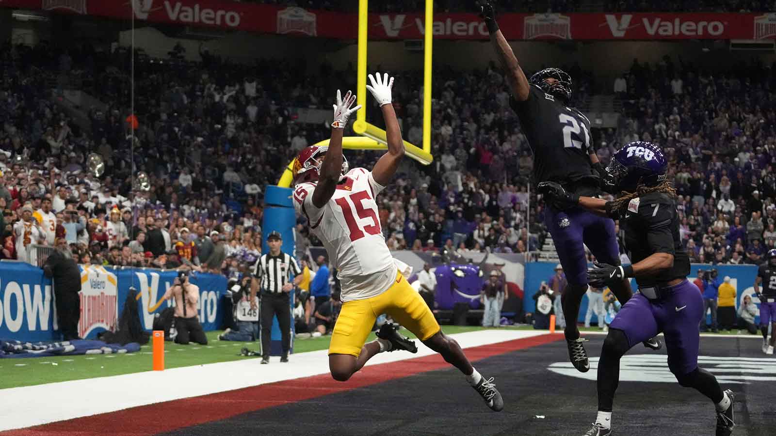 https://wp.clutchpoints.com/wp-content/uploads/2025/12/Jaden-Richardson-USC-vs.-TCU.jpg