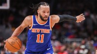New York Knicks guard Jalen Brunson (11) drives to the basket against the Atlanta Hawks in the second quarter at State Farm Arena.