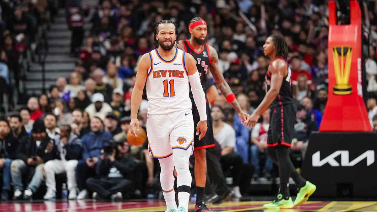 New York Knicks guard Jalen Brunson (11) reacts to a call during the second half against the Toronto Raptors during the 2025-26 NBA Emirates Cup at Scotiabank Arena.