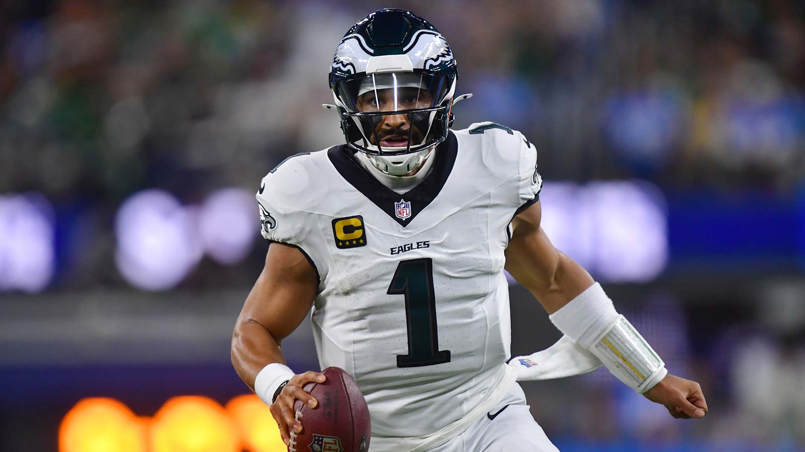 Jalen Hurts suffers historically embarrassing double-TO in one play