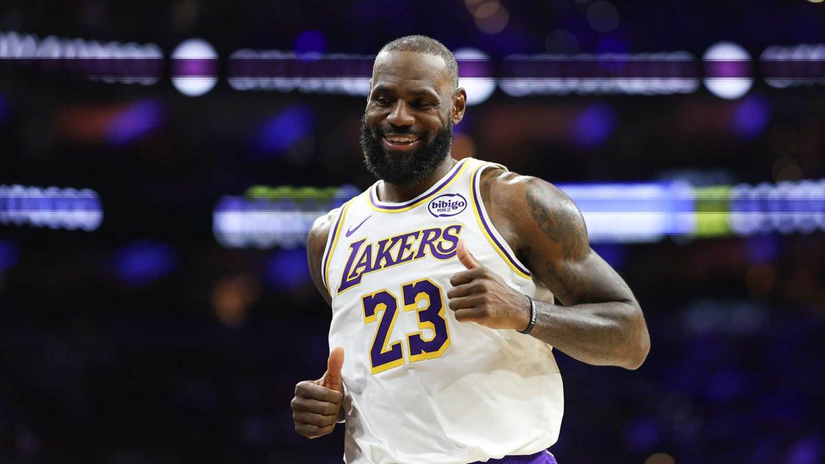 Los Angeles Lakers forward Lebron James (23) reacts after a play against the Philadelphia 76ers during the second quarter at Xfinity Mobile Arena.