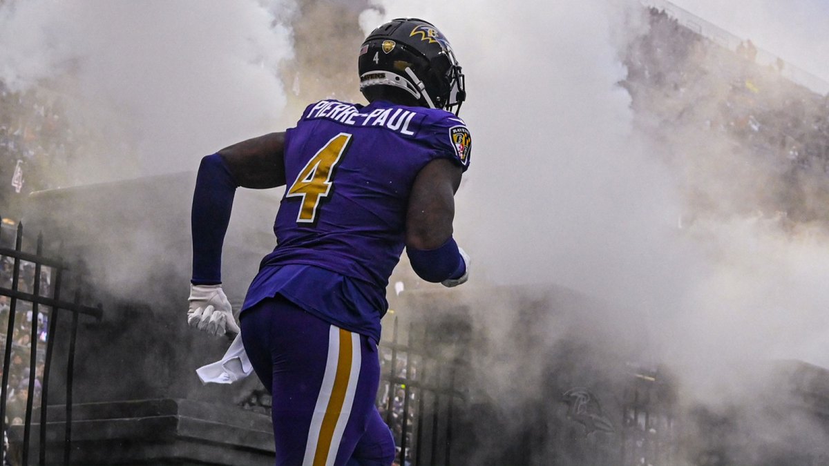 Baltimore Ravens defensive tackle Jason Pierre-Paul (4) takes the field before the game against the Buffalo Bills at M&T Bank Stadium.