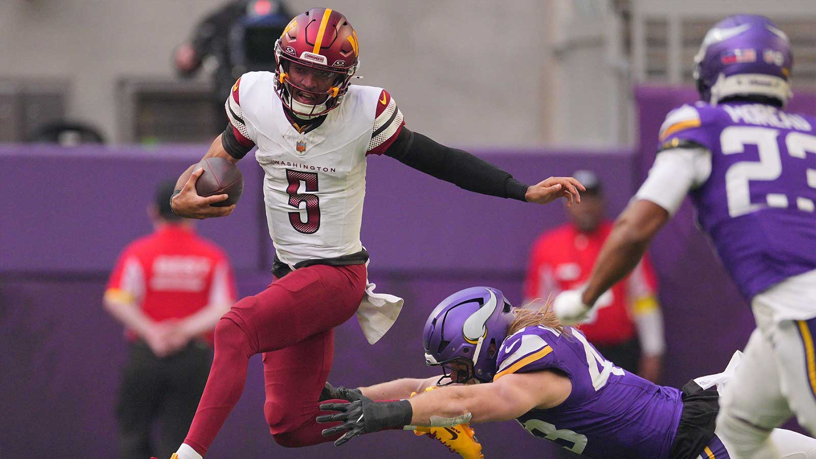 Commanders QB Jayden Daniels shut down for season amid elbow injury